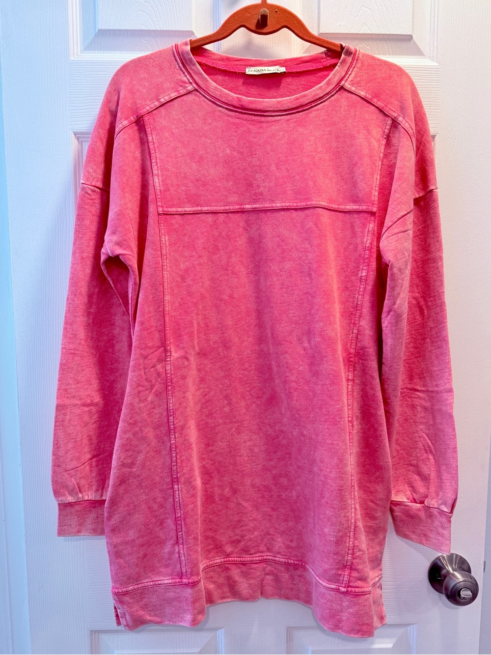 NWOT Zenana Acid Washed Pink Long-Sleeve Women's Sweatshirt
